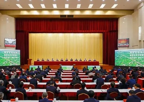 ����ʡ��̬������������ٿ� ��������ϯ���鲢����